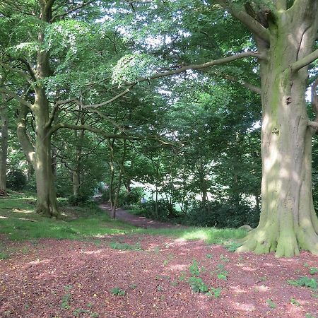 Rock Farm Bed and Breakfast Tarporley Esterno foto